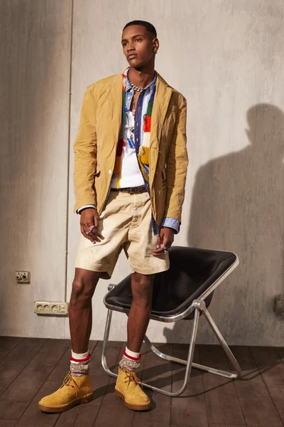 Look 42